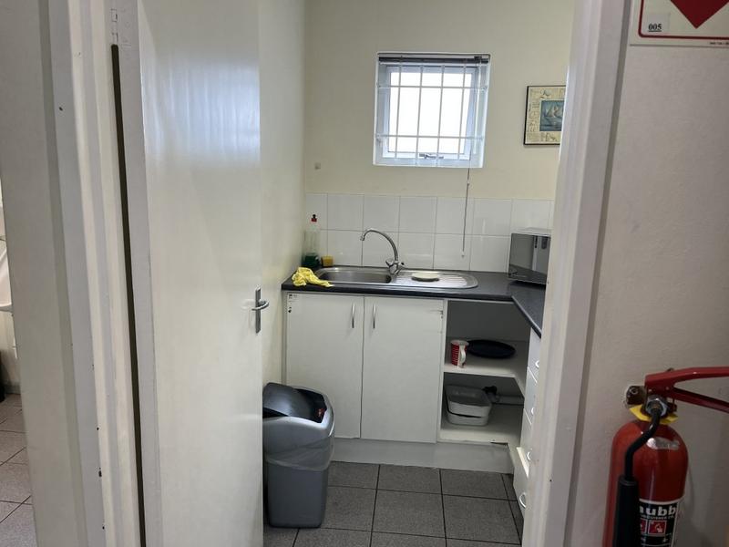 To Let commercial Property for Rent in Montague Gardens Western Cape